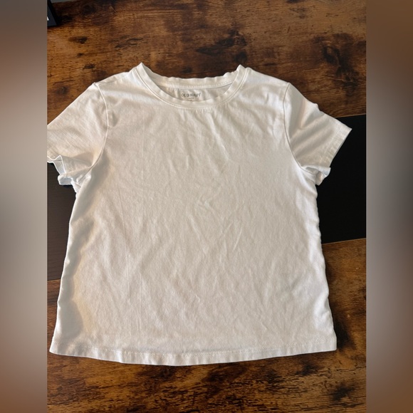 Small Old Navy “Bestee” T Shirt - Picture 4 of 7